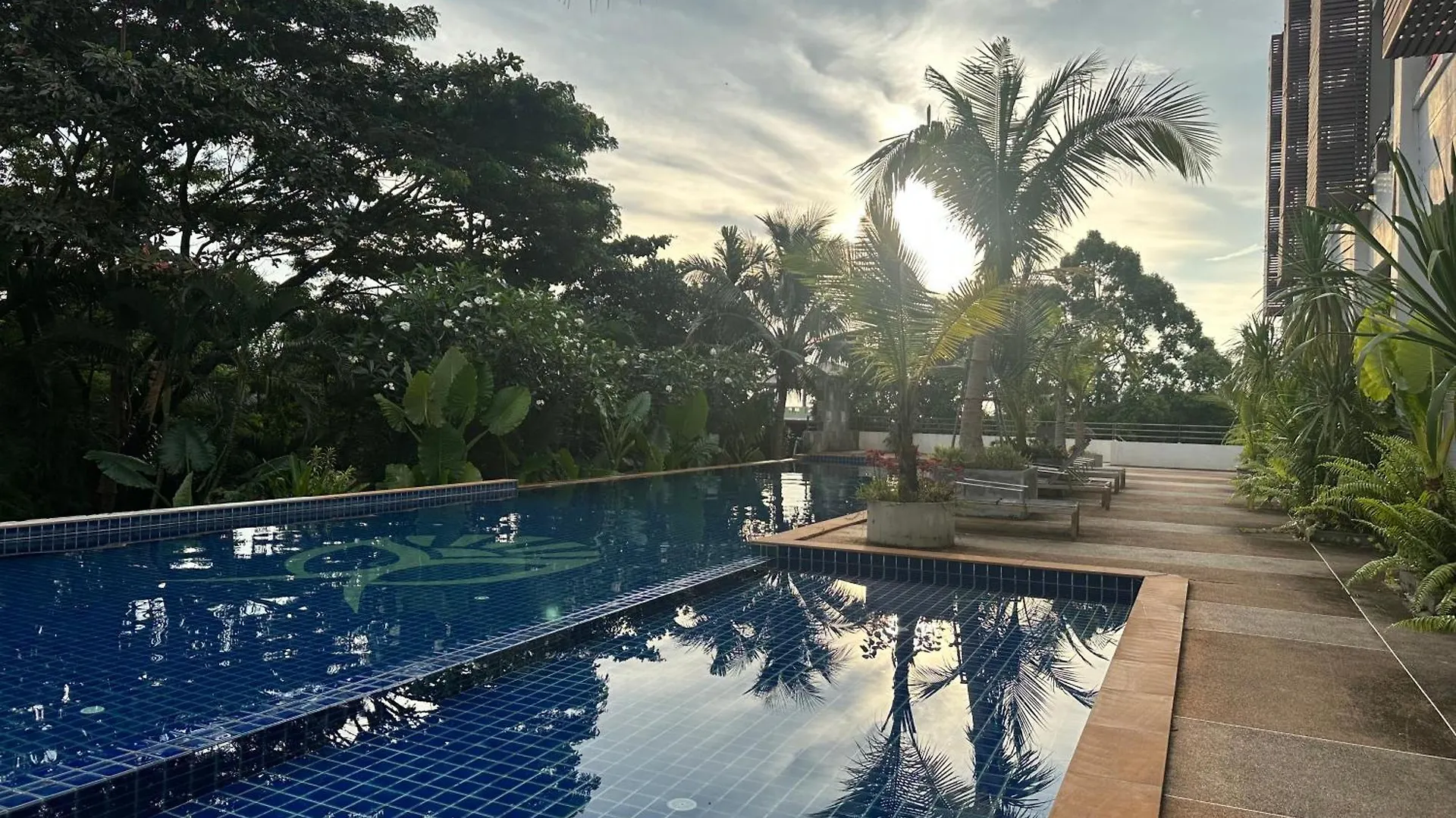 2 Bedroom Seaview Apartment Lanta Sport Resort 305 Ko Lanta Tayland